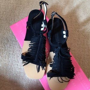 Kristin Cavallari Chinese Laundry Tommy Black Suede Fringe Sandal. Size 6.